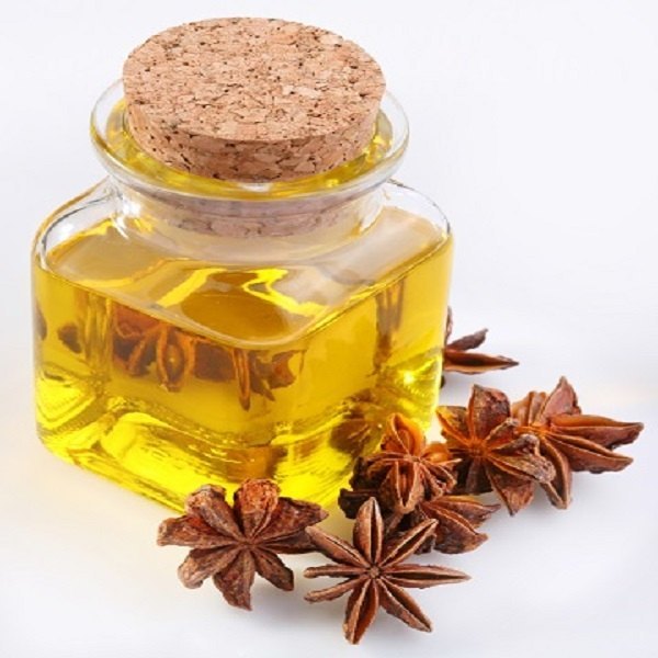Star Anise Oil - Illicium verum - Essential oil@TheWholesalerCo