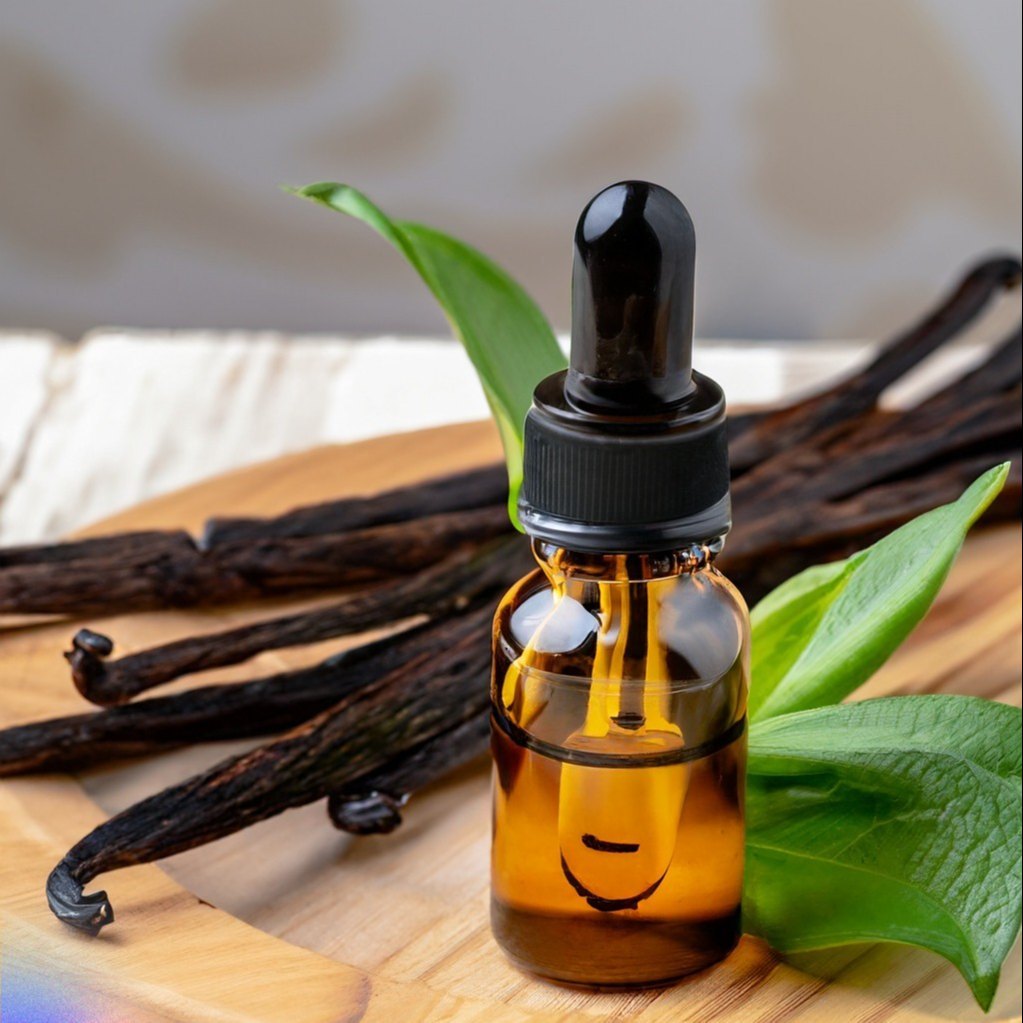Vanilla Oil - Vanilla planifolia-Essential oil@TheWholesalerCo